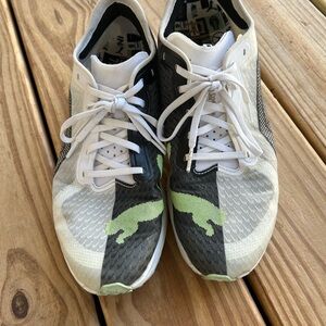 Men’s Puma Deviate Nitro Elite 2, size 11.5